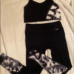 Bombshell seamless leggings & Bra